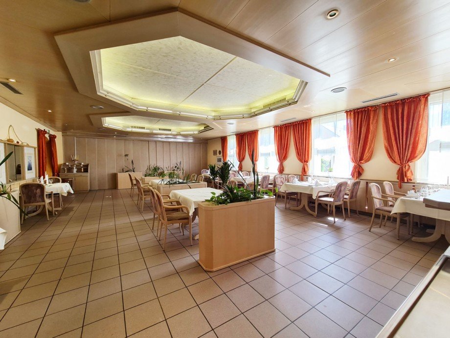 Restaurant Gastronomie und Wohnung Abensberg / Sandharlanden