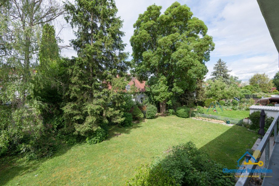 Loggia Ausblick Doppelhaush�lfte Regensburg
