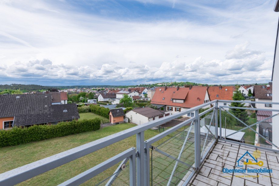 xBalkon/Aussicht Dachgeschosswohnung Burglengenfeld