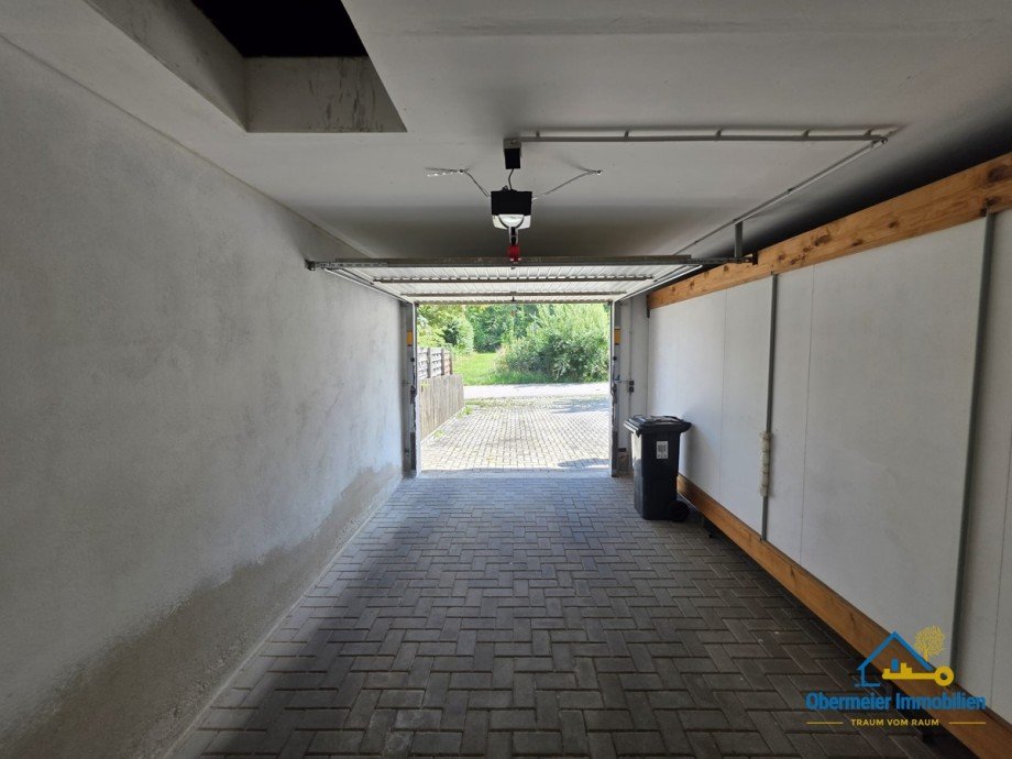 xGarage Doppelhaush�lfte Wald