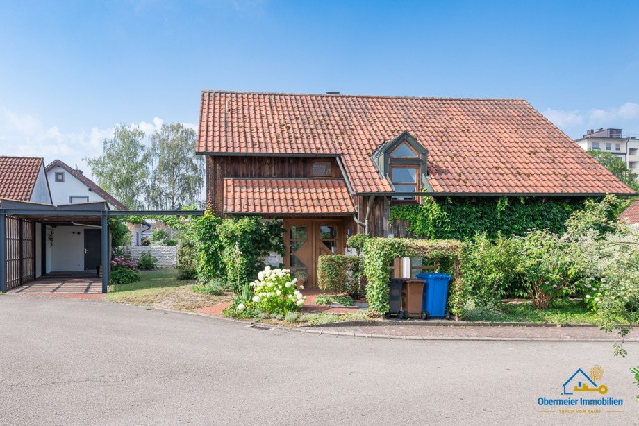 Hausansicht Einfamilienhaus Abensberg
