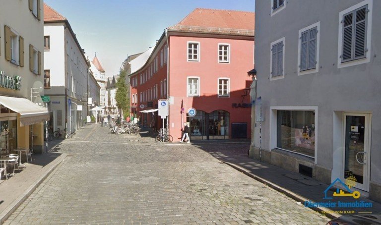 Stra�enbild Regensburg Ladenlokal Regensburger Altstadtjuwel - Historischer Charme, perfekte Gesch�ftslage