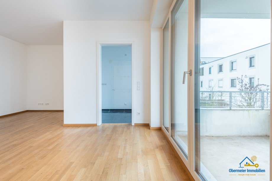 Blick zu Loggia Etagenwohnung Regensburg