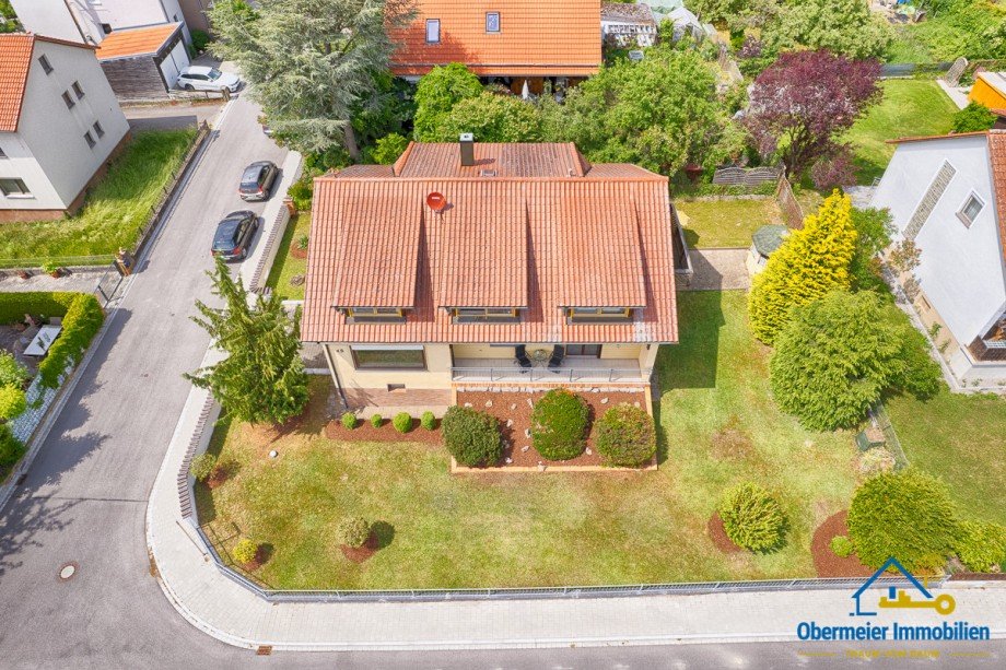 Vogelperspektive Zweifamilienhaus Maxh�tte-Haidhof