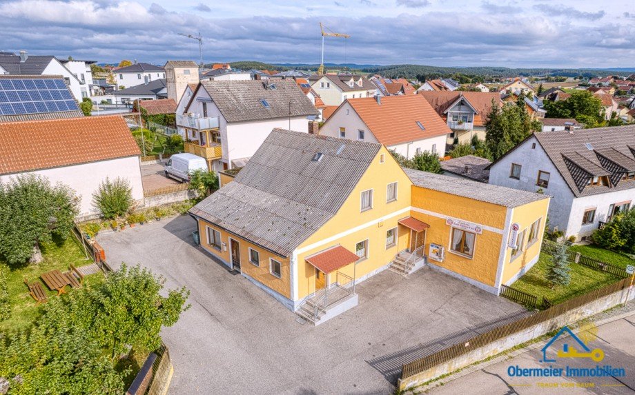 Au�enansicht Haus Regenstauf / Steinsberg