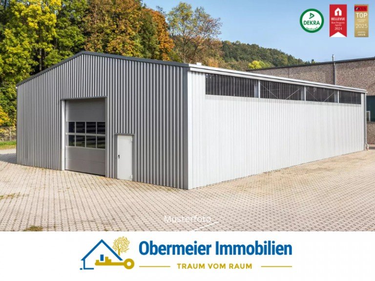 Musterfoto Obertraubling Lager Multifunktionale Trockenlagerhalle