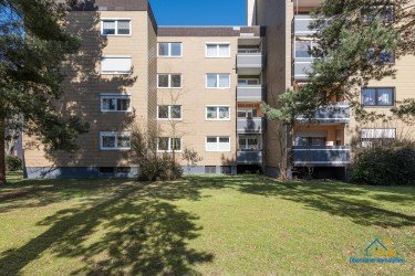 Hauptbild Gut geschnittene 2-Zimmer-Wohnung mit Einbauküche, Loggia und Garage