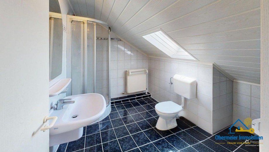 Bad Dachgeschosswohnung Regensburg