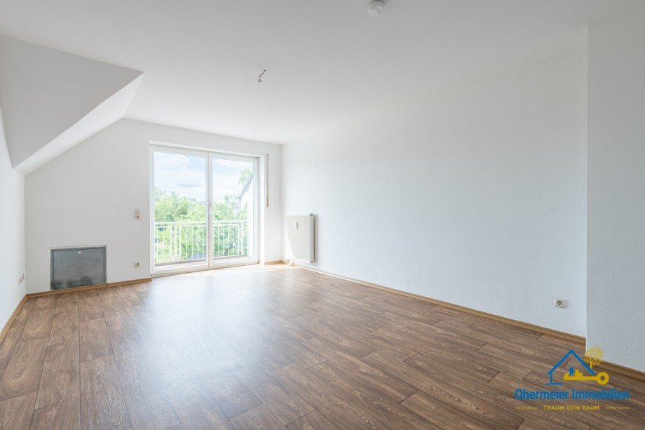 xWohnen/Schlafen Dachgeschosswohnung Mintraching