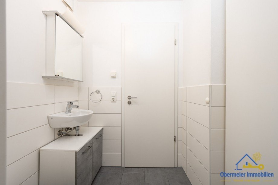 G�ste-WC Erdgeschosswohnung Kelheim / Affecking