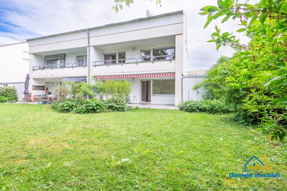 Hausansicht/Garten Doppelhaush�lfte Regensburg
