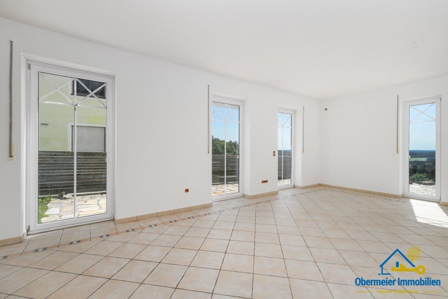 Wohnen Einfamilienhaus Bernhardswald / K�rn