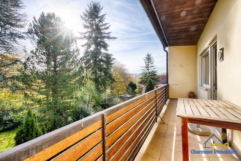 xBalkon Reihenmittelhaus Regensburg / Wutzlhofen