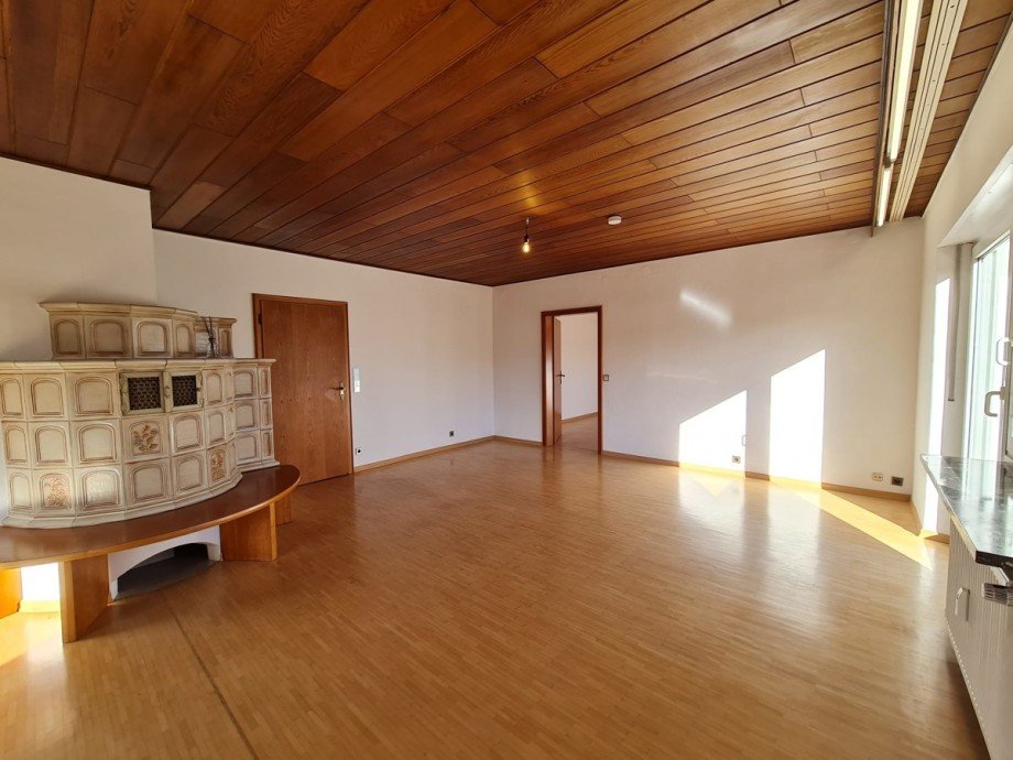 Wohnen Etagenwohnung Wenzenbach / Gr�nthal