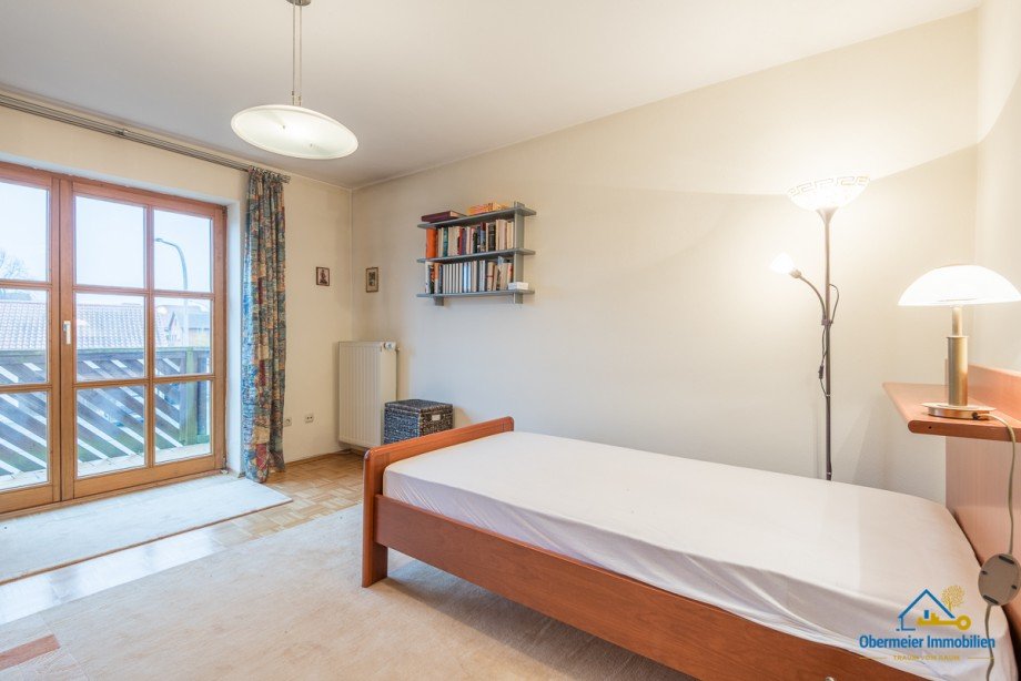 Kind 1/B�ro-OG Doppelhaush�lfte Schierling