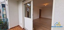Loggia Renovierte 2-Zimmer-Mietwohnung mit Loggia und Duplex-Stellplatz