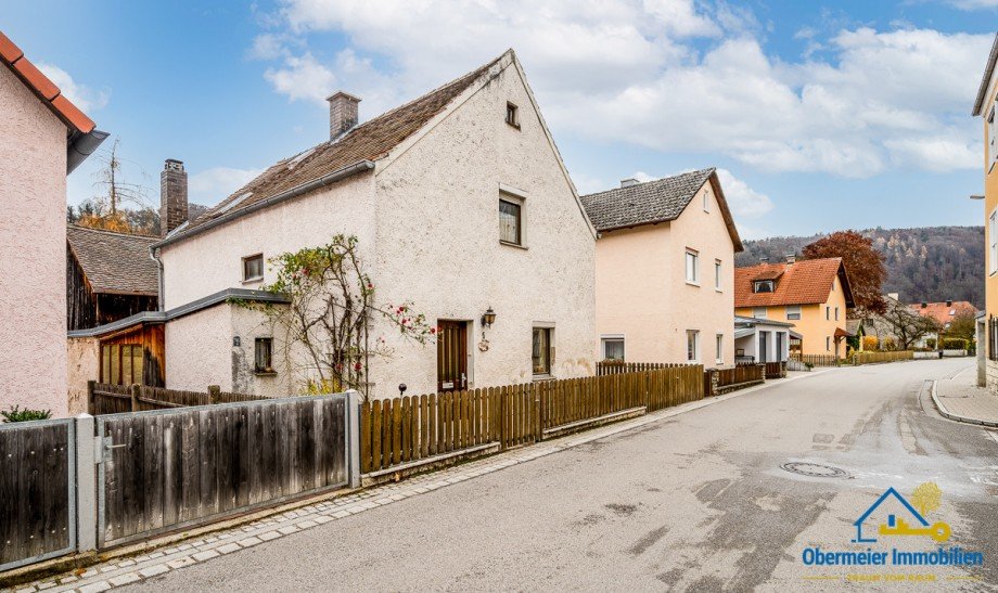 Hausansicht Einfamilienhaus Riedenburg