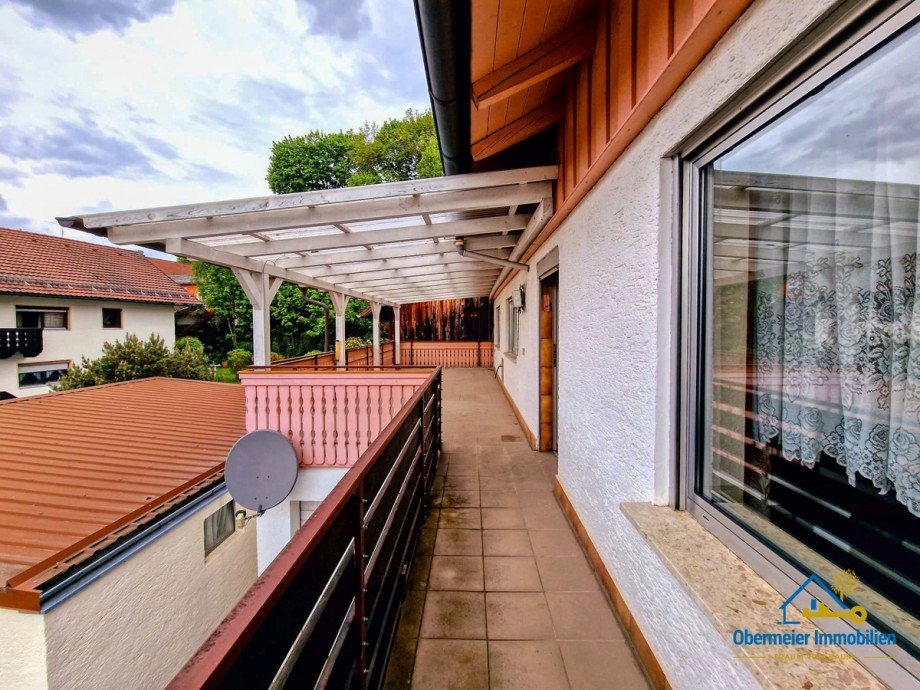 Balkon Einfamilienhaus Hunderdorf