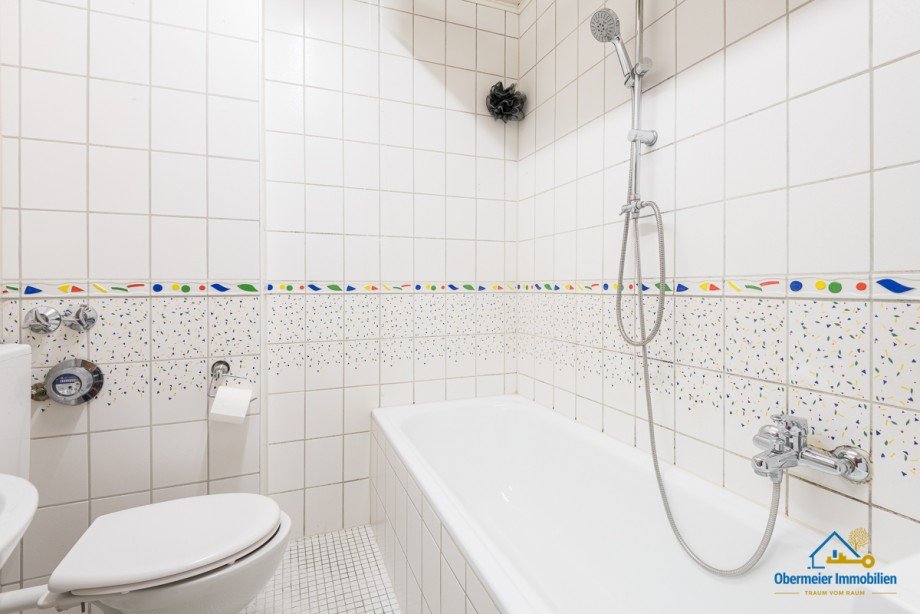 Bad Etagenwohnung Neutraubling