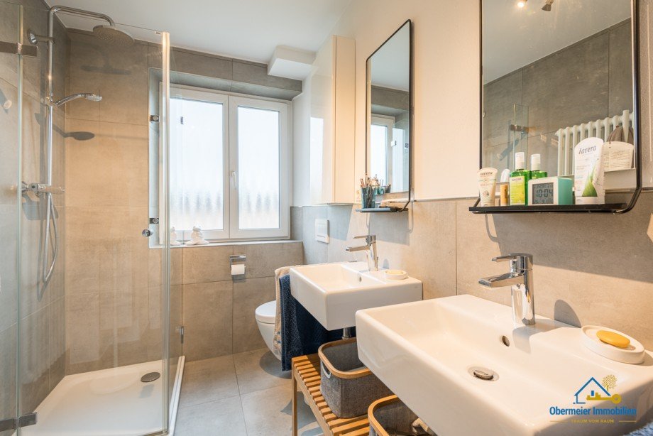 xBad Etagenwohnung Regensburg