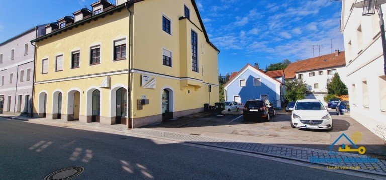 Eingangx W�rth an der Donau Maisonettewohnung Elegante 6-Zimmer-Maisonette in zentraler Toplage - ideal f�r Wohnen und Gewerbe