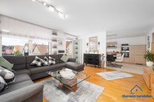 Wohnen Elegante 3-Zimmer-Wohnung mit Aufzug, Balkon und edler Innenausstattung