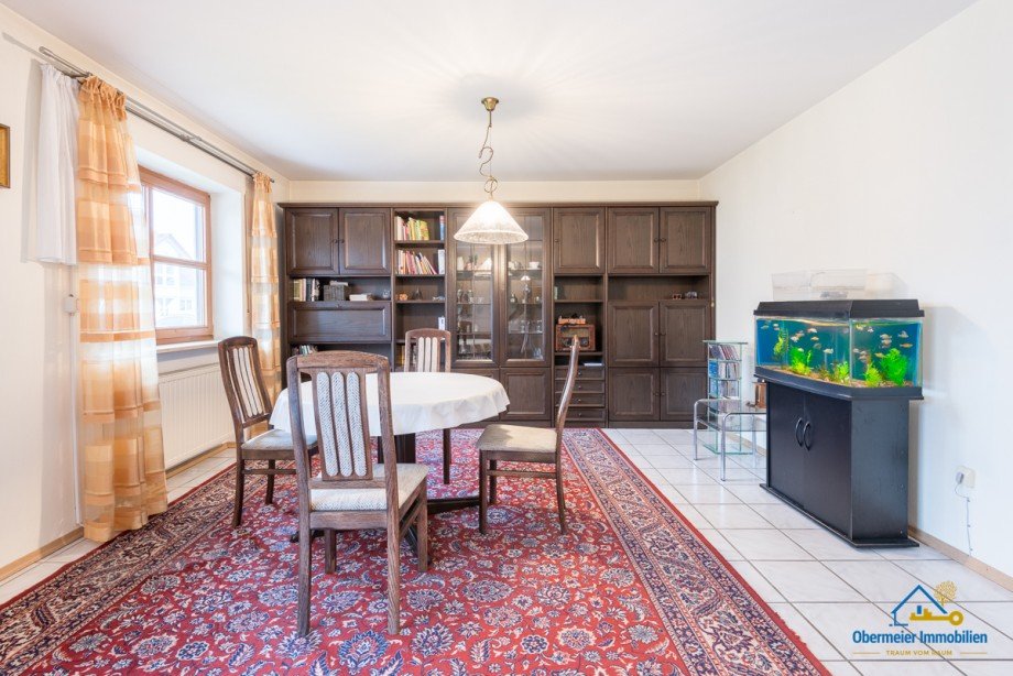 Wohnen/Essen Doppelhaush�lfte Schierling