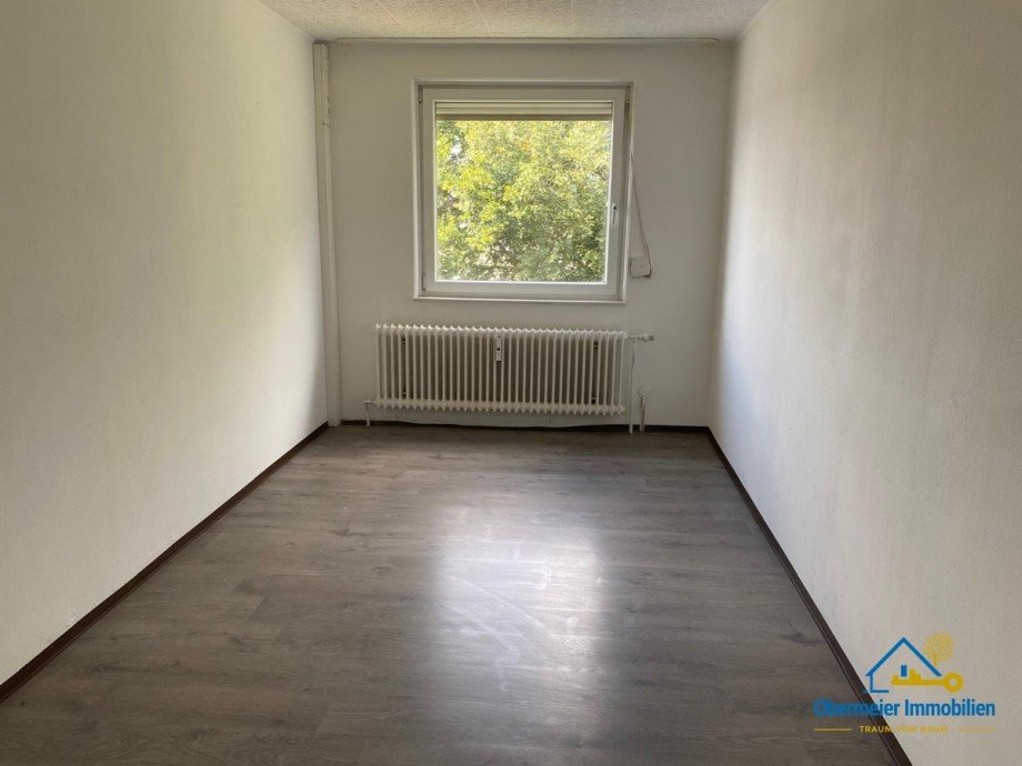 Kind 1 Etagenwohnung Bruck in der Oberpfalz