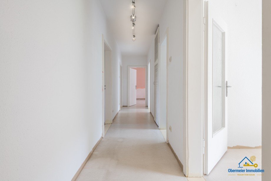 Flur Erdgeschosswohnung Regensburg