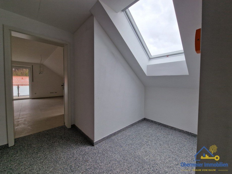 TRH Dachgeschosswohnung Saal an der Donau