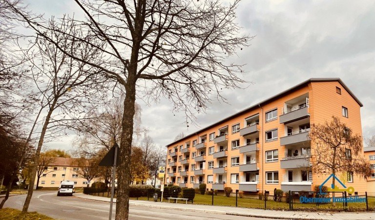 Au�enansicht Regensburg Etagenwohnung Zentral und doch ruhig: 4-Zimmer-Wohnung mit sonniger Loggia