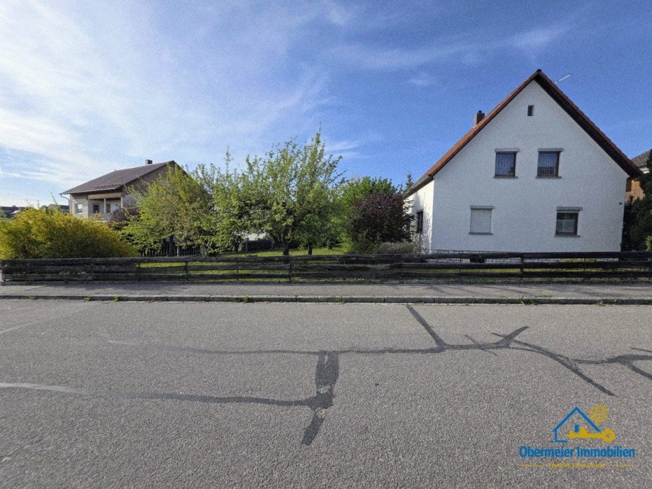 Stra�enansicht Zweifamilienhaus Burglengenfeld