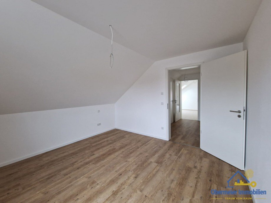 Eltern Dachgeschosswohnung Saal an der Donau