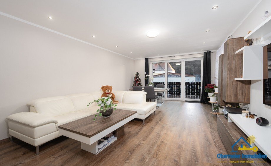 Wohnen OG Zweifamilienhaus Saal an der Donau