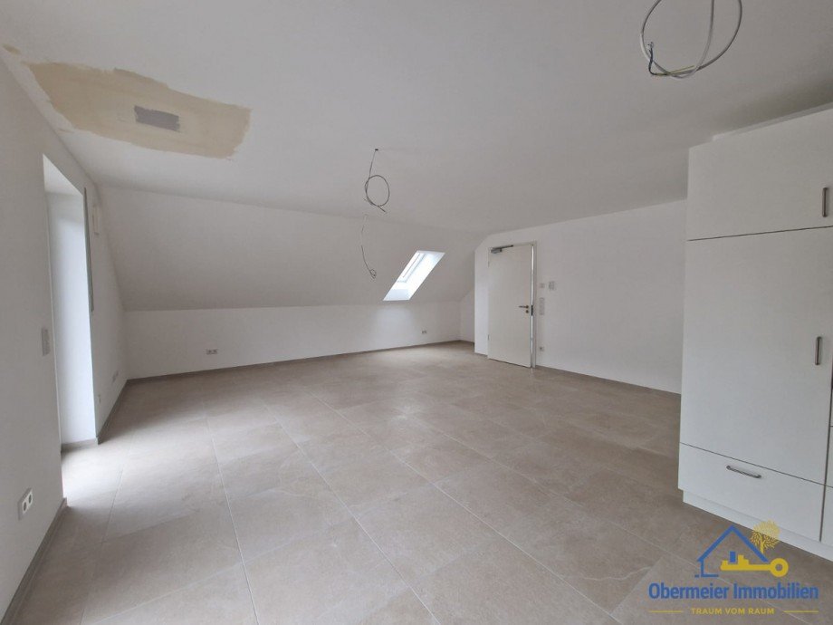 Wohnen Dachgeschosswohnung Saal an der Donau