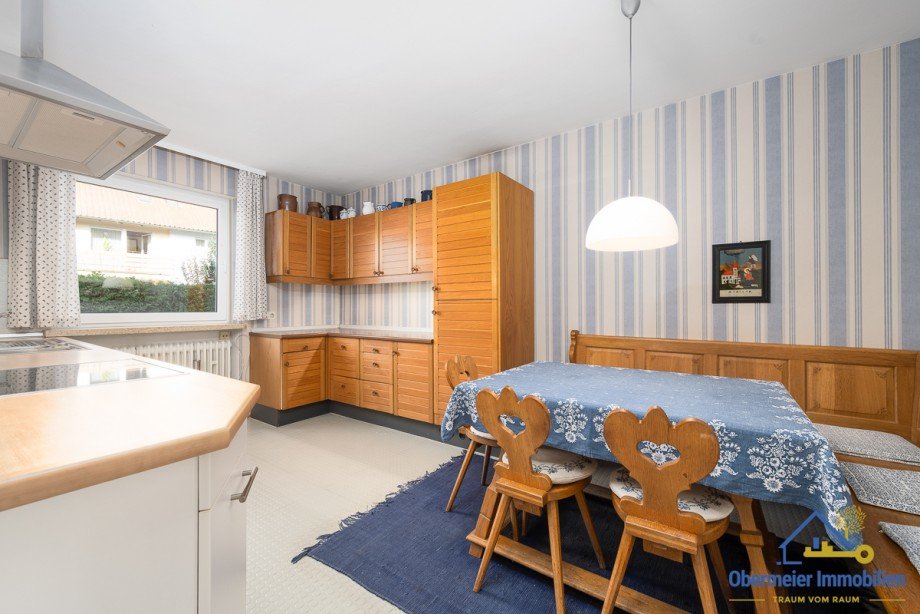 xKochen/Essen Reihenmittelhaus Regensburg / Wutzlhofen