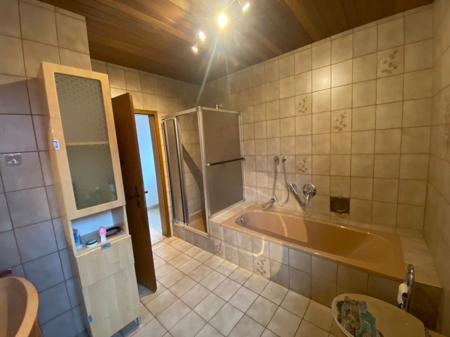 Bad Erdgeschosswohnung Lappersdorf