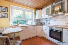 Kochen/Essen Liebevoll modernisiertes Zuhause mit idyllischem Garten und Garage im begehrten R-Westen