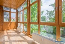 Wintergarten Hochwertige 2,5-Zimmer-Wohnung in denkmalgesch�tzter Innenstadtlage mit beheiztem Wintergarten