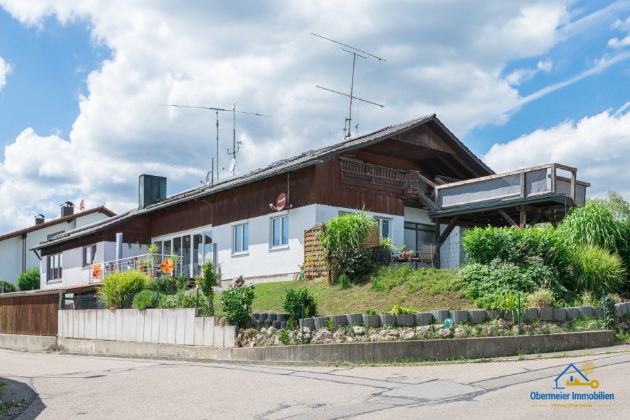 xAu�enansicht Einfamilienhaus Ihrlerstein