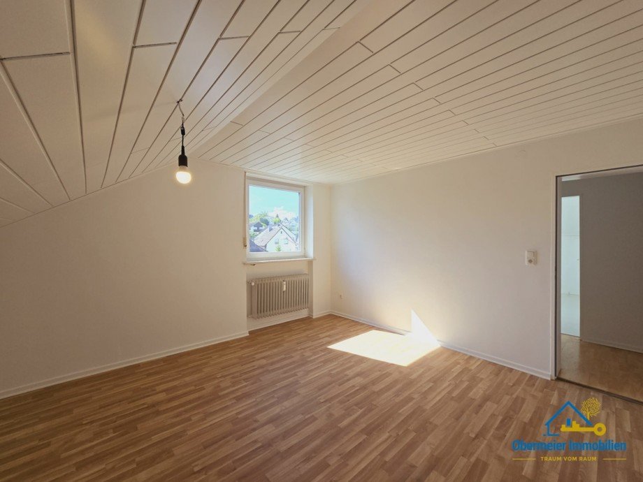 Wohnen/Essen Dachgeschosswohnung Lappersdorf