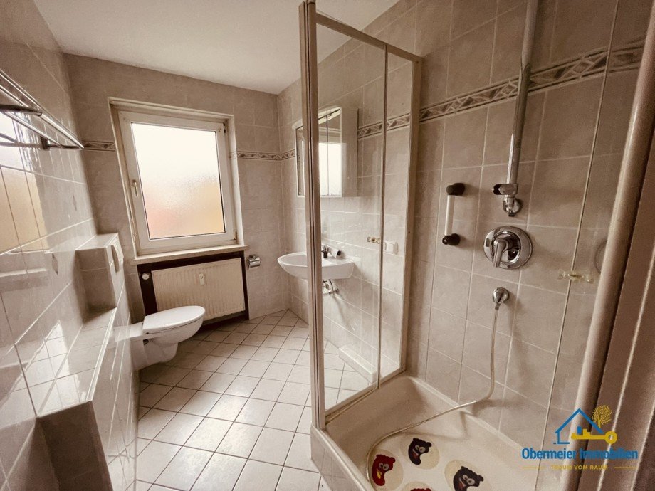 Badezimmer mit WC Etagenwohnung Regensburg