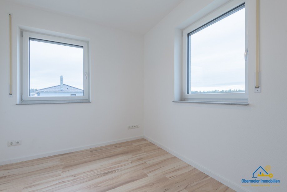 Kind Einfamilienhaus Bodenw�hr