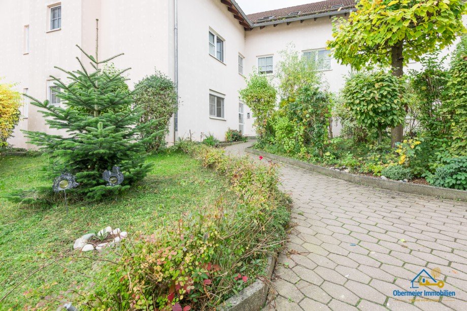 Hauseingang Dachgeschosswohnung Schierling