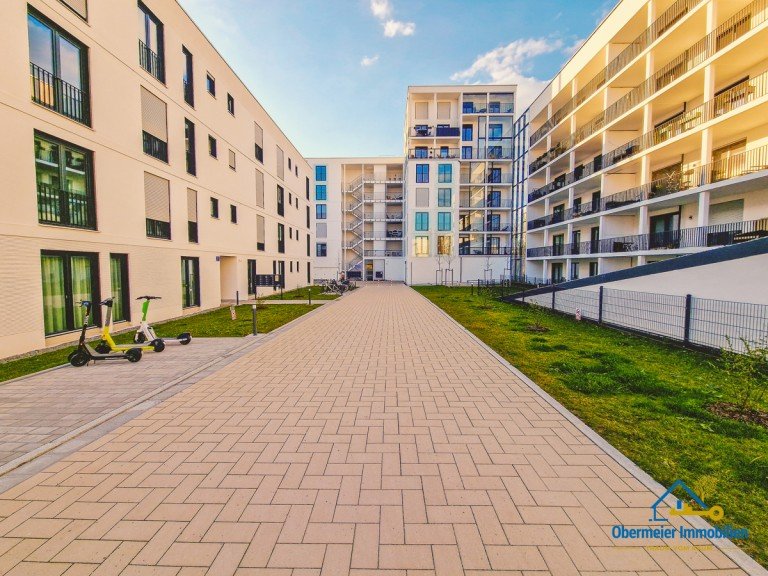 Au�enansicht Regensburg Etagenwohnung Exklusive 4-Zimmer-Wohnung mit S�d-Loggia und 2-TG-Stellpl�tze