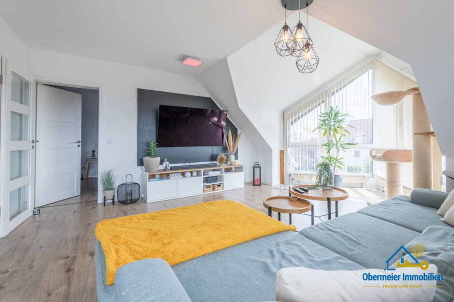 xWohnen Dachgeschosswohnung Burglengenfeld