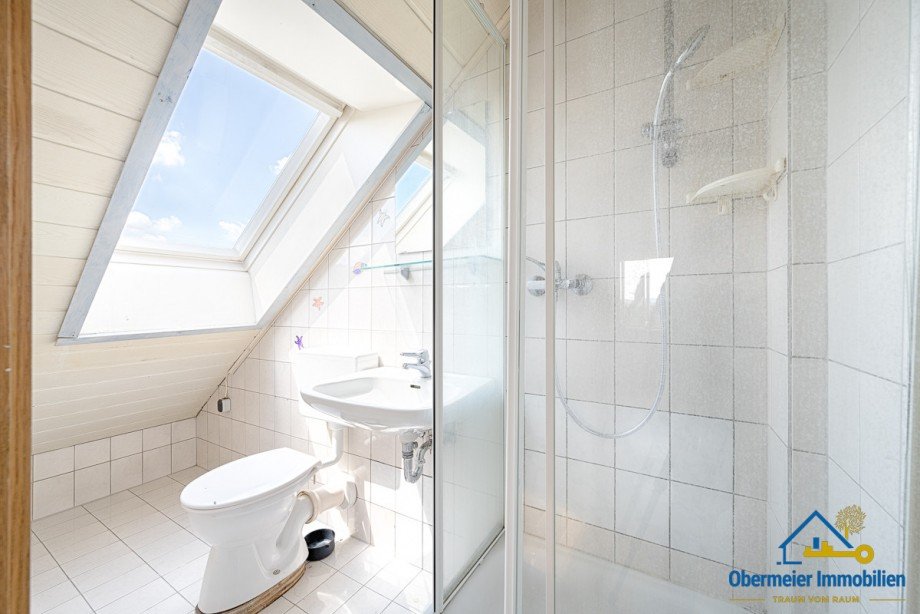 Bad DG Doppelhaush�lfte Mainburg