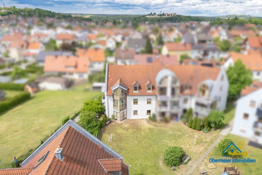 xAu�enansicht Dachgeschosswohnung Burglengenfeld