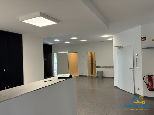Fl�che 1. OG - ca. 320 m� B�ro / Praxis Regensburg