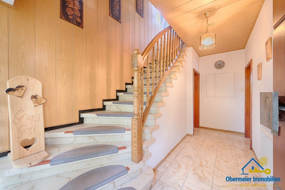 Treppenhaus Zweifamilienhaus Maxh�tte-Haidhof